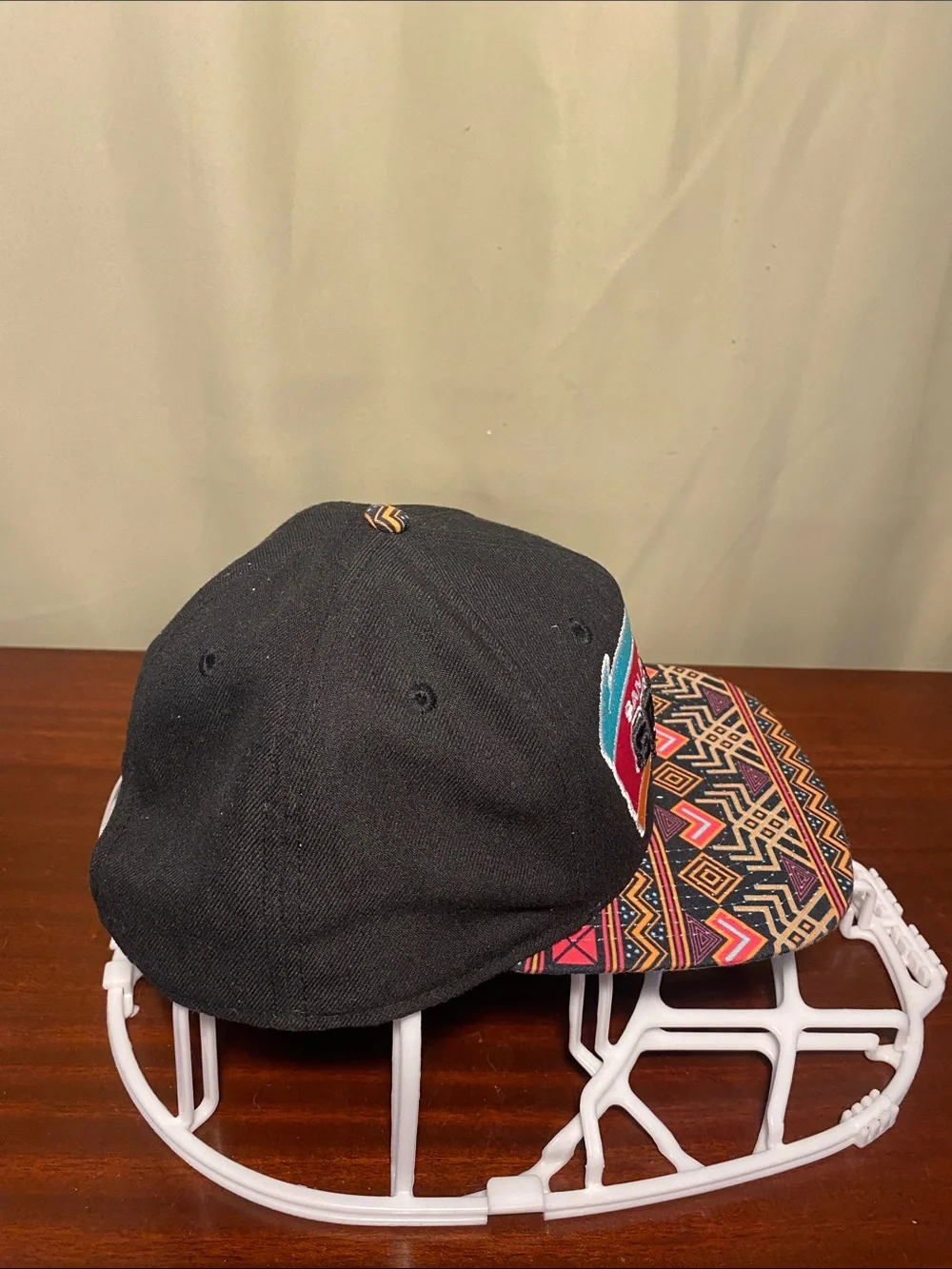 San Antonio Spurs New Era Original Fit Print Play Aztec Basketball Hat O/S NWT